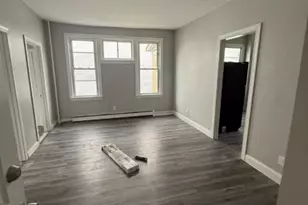 146 Leslie St, Newark, NJ 07112 - Photo 5