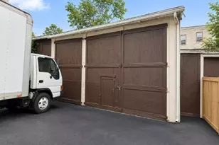 146 Leslie St, Newark, NJ 07112 - Photo 23