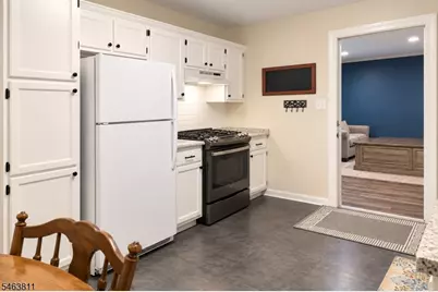55 Samuel Ave, Clifton, NJ 07013 - Photo 19