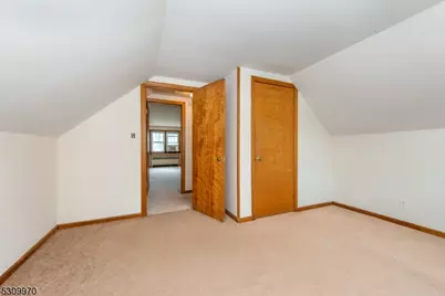 74 Pine St, Verona, NJ 07044 - Photo 9