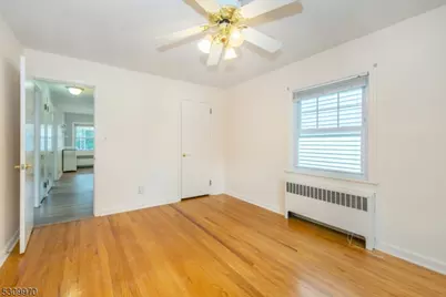 74 Pine St, Verona, NJ 07044 - Photo 19