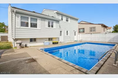 82 Eaton Pl, Bloomfield, NJ 07003 - Photo 29