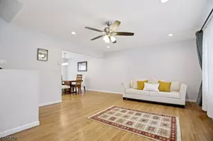 82 Eaton Pl, Bloomfield, NJ 07003 - Photo 5