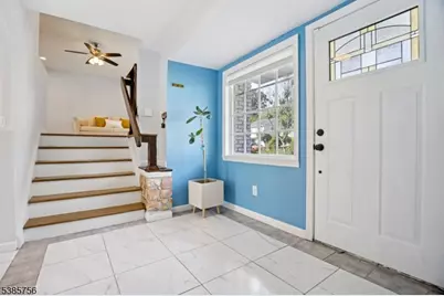 82 Eaton Pl, Bloomfield, NJ 07003 - Photo 3