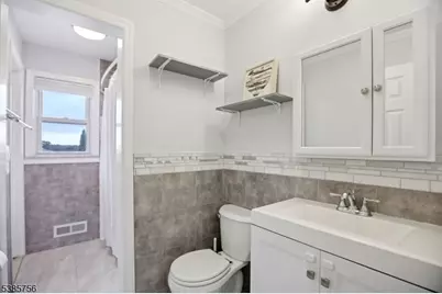 82 Eaton Pl, Bloomfield, NJ 07003 - Photo 23
