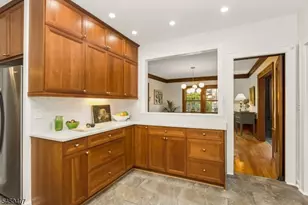 578 Ridgewood Ave, Glen Ridge Boro Twp., NJ 07028 - Photo 27