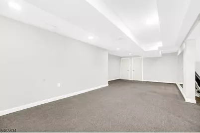 100 Howell Ave, Woodbridge Township, NJ 08863 - Photo 25