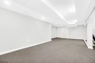 100 Howell Ave, Woodbridge Township, NJ 08863 - Photo 31