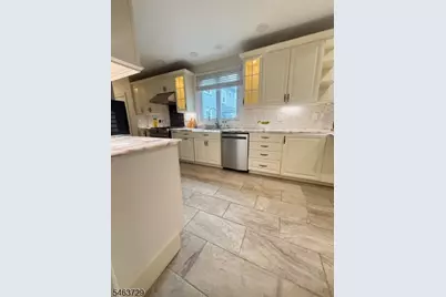 748 Livingston Rd, Elizabeth, NJ 07208 - Photo 9