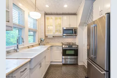 133 Buckingham Rd, Montclair, NJ 07043 - Photo 13