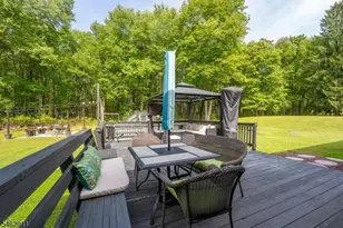 738 County Rd 579, Raritan Township, NJ 08822 - Photo 31