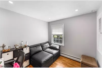 738 County Road 579, Raritan Township, NJ 08822 - Photo 17