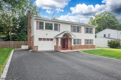 1 James Dr, Mount Arlington, NJ 07856 - Photo 5