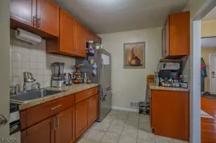 214 Villa Pl, Rahway, NJ 07065 - Photo 3