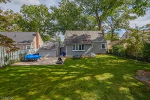 214 Villa Pl, Rahway, NJ 07065 - Photo 15