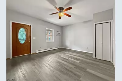 249 Mercer St, Phillipsburg, NJ 08865 - Photo 3