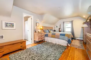 111 Greenlawn Ave, Clifton, NJ 07013 - Photo 11