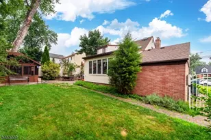 111 Greenlawn Ave, Clifton, NJ 07013 - Photo 19
