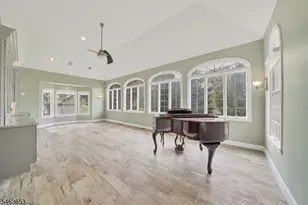 221 Johns Ln, Branchburg Township, NJ 08853 - Photo 7