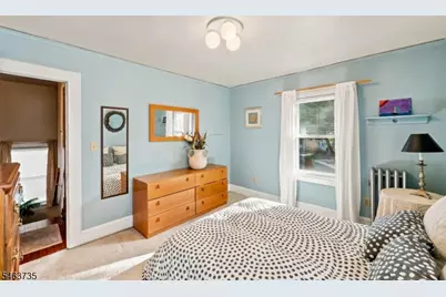 239 Magie Ave, Roselle Park, NJ 07204 - Photo 13