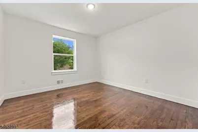 543 13th Ave #2, Newark, NJ 07103 - Photo 9