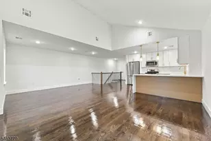 543 13th Ave, Newark, NJ 07103 - Photo 7