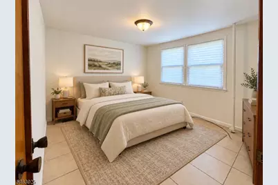 64 2nd St, Woodbridge Township, NJ 07095 - Photo 17