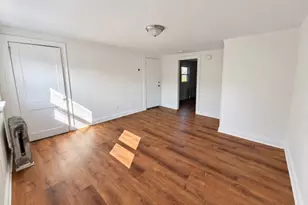 64 2nd St, Woodbridge Township, NJ 07095 - Photo 3
