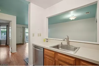 29 Spruce Court Ondo, Bedminster Township, NJ 07921 - Photo 9