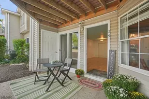 29 Spruce Ct Ondo, Bedminster Township, NJ 07921 - Photo 3