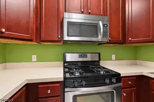 435 Van Houten Ave, Passaic, NJ 07055 - Photo 15