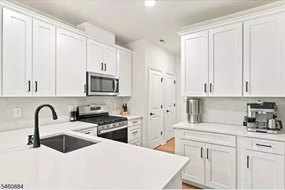 60 Sternadori Rd, Somerville, NJ 08876 - Photo 11
