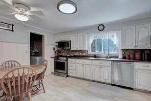 67 Harrison St, Verona, NJ 07044 - Photo 13