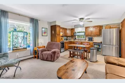103 Vermont Trl, Hopatcong, NJ 07843 - Photo 5