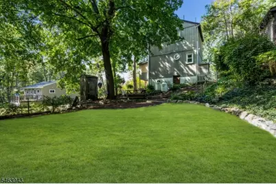 103 Vermont Trl, Hopatcong, NJ 07843 - Photo 19
