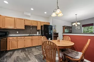 9225 Richmond Rd, West Milford, NJ 07480 - Photo 11