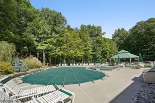 9225 Richmond Rd, West Milford, NJ 07480 - Photo 33