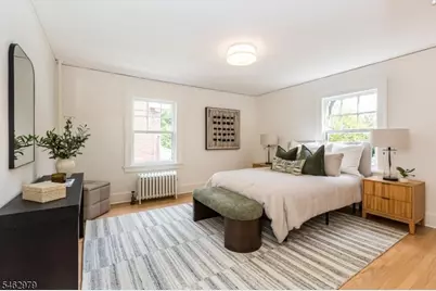 121 Christopher St, Montclair, NJ 07042 - Photo 29