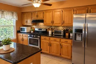 181 Driscoll Ct, Franklin Township, NJ 08873 - Photo 3