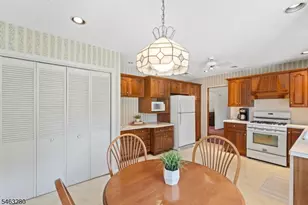 913 Madison Ave, Bridgewater, NJ 08807 - Photo 17