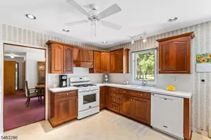 913 Madison Ave, Bridgewater, NJ 08807 - Photo 15