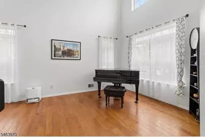 6 Harvard Cir, Montgomery Township, NJ 08540 - Photo 5