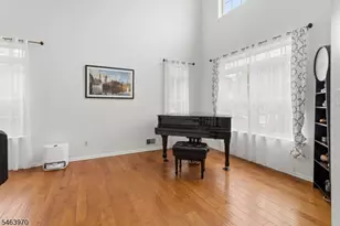 6 Harvard Cir, Montgomery Township, NJ 08540 - Photo 5