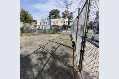 722 S 14th St, Newark, NJ 07103 - Photo 9