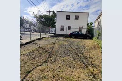 722 S 14th St, Newark, NJ 07103 - Photo 7