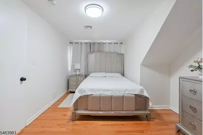 7 Veterans Pl, North Arlington, NJ 07031 - Photo 15