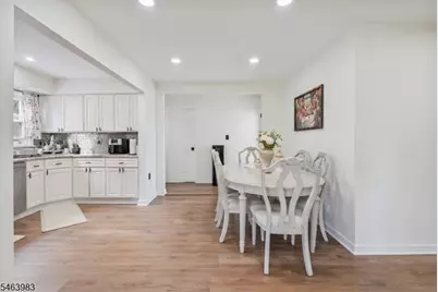 7 Veterans Pl, North Arlington, NJ 07031 - Photo 5
