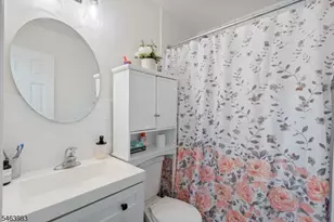 7 Veterans Pl, North Arlington, NJ 07031 - Photo 11