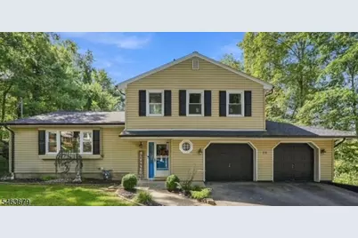 29 Camelot Dr, West Milford, NJ 07480 - Photo 1