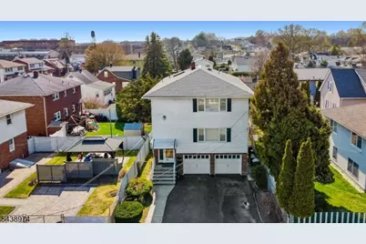164 Page St, Elmwood Park, NJ 07407 - Photo 3